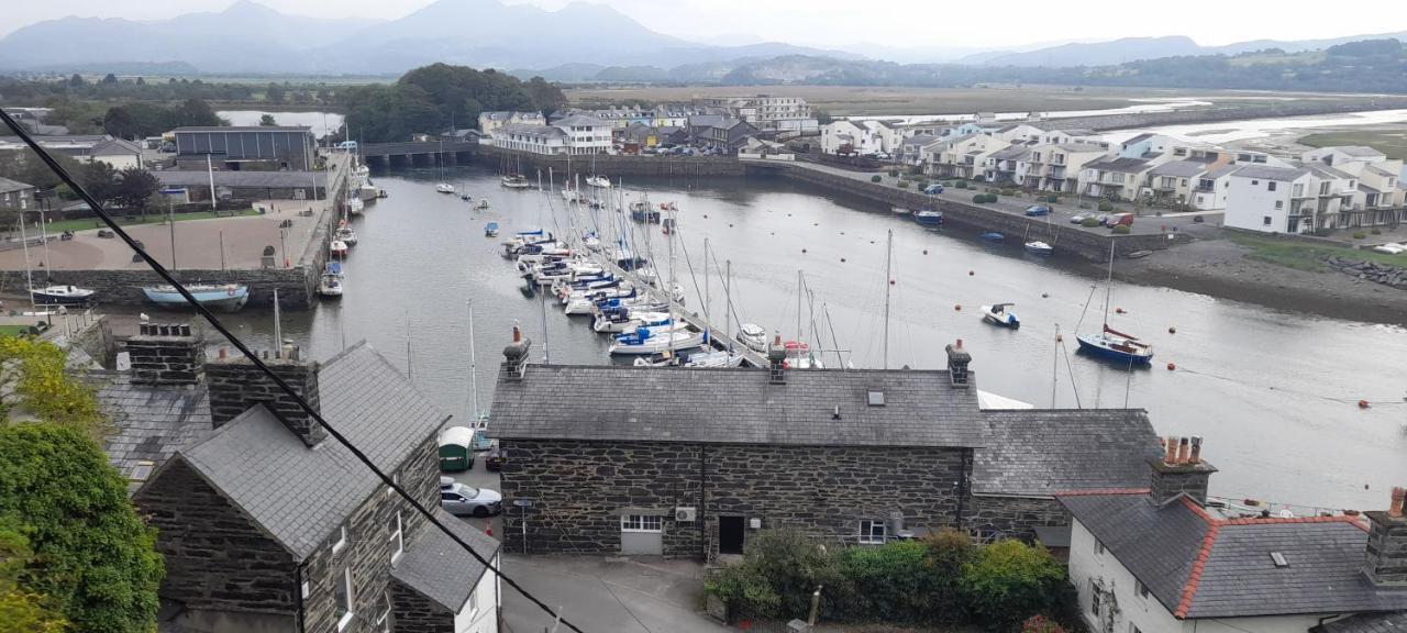 Cosy Mews House Close To Harbour Porthmadog Eksteriør billede